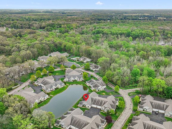 5th image of 2853 Villa Ln