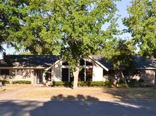 1004 Easy St, Burkburnett, TX 76354