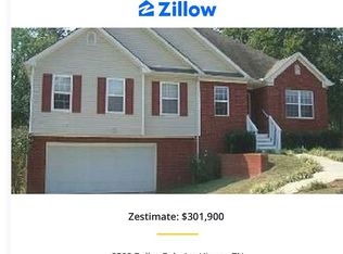 8509 Dallas Oaks Ln, Hixson, TN 37343