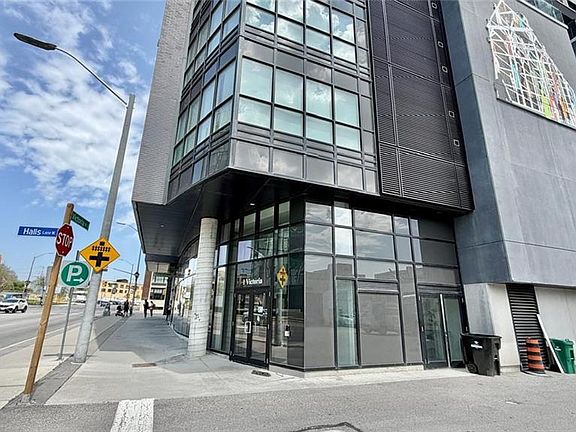 3rd image of 1 Victoria St S #1712