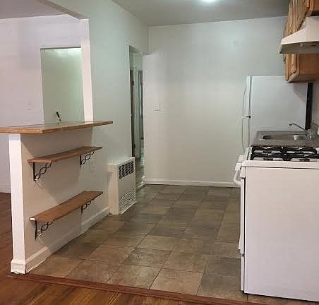 4th image of 6420 Wetherole St
