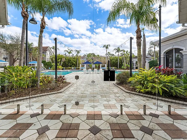 Grand Reserve At Kirkman Parke — Photo 16