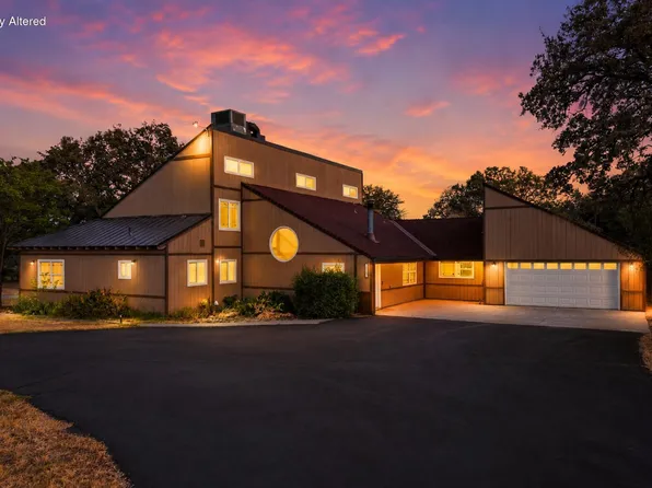 21445 Wilcox Rd, Red Bluff, CA 96080