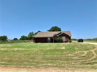 702 W Cottonwood St, Nocona, TX 76255