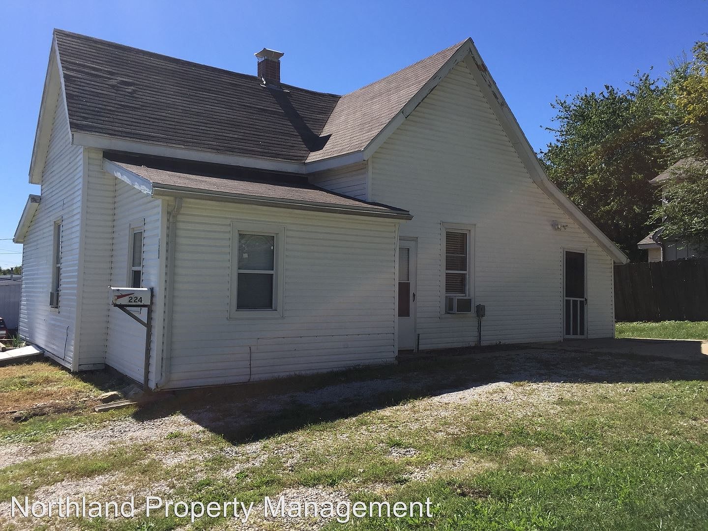 224 Suddarth St, Liberty, MO 64068 Zillow