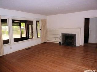 426 Buena Tierra Dr, Woodland, CA 95695