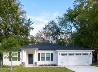 13137 Duval Lake Rd, Jacksonville, FL 32218