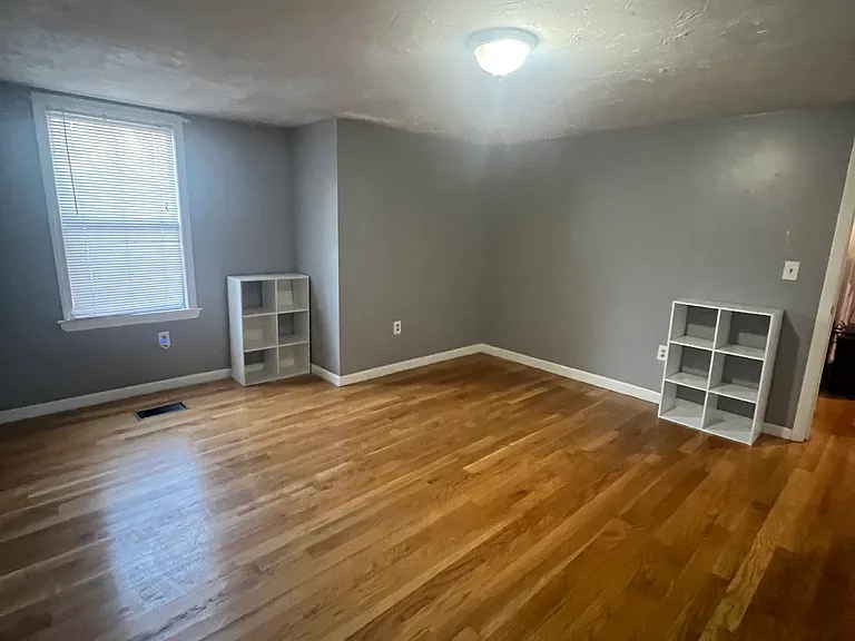 85 Glen St #1 — Photo 15