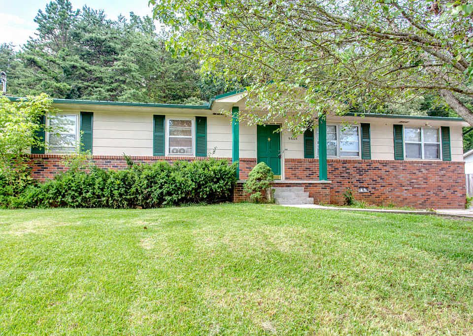 1st image of 6605 Greenview Dr