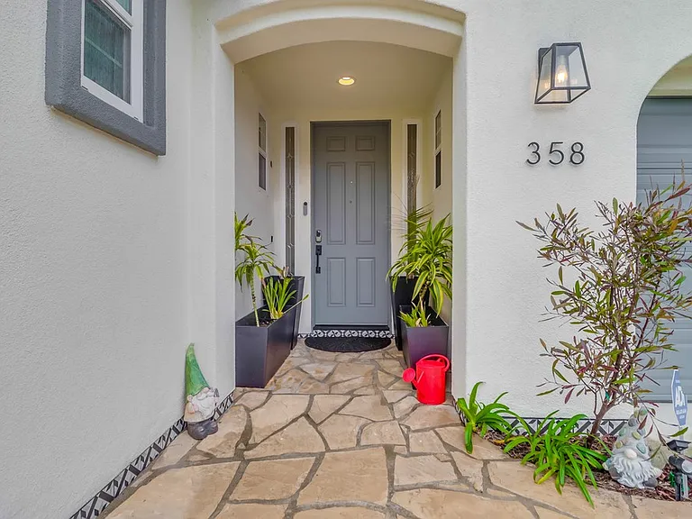 358 Corte Goleta — Photo 22