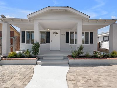 1260 W 56th St, Los Angeles, CA, 90037