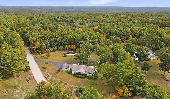 2nd image of 38 Barnes Ln