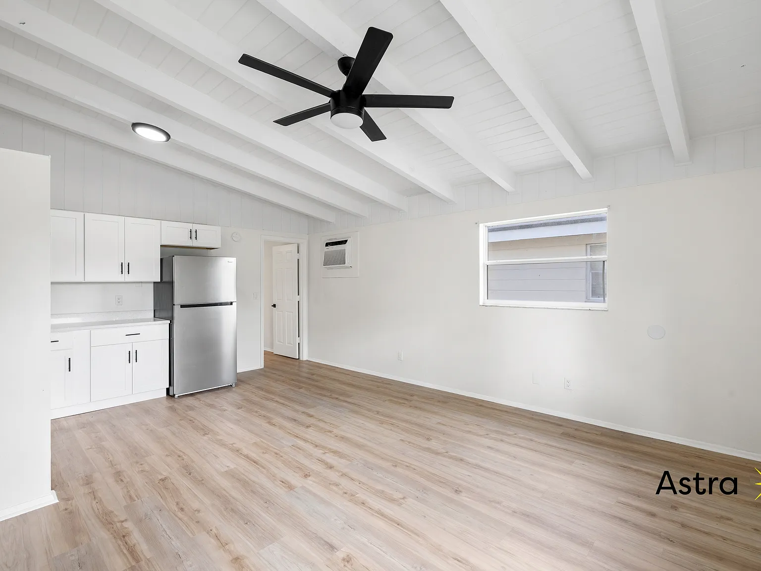 1 bed, $1,395 — Photo 2