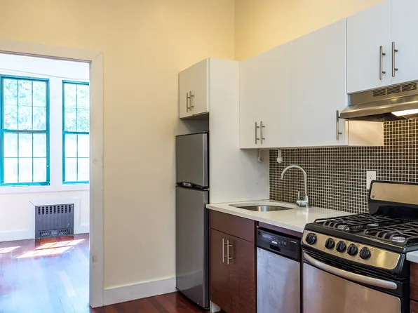 59 Wilson Avenue image 7 of 16