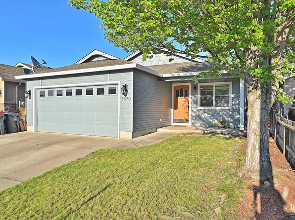 7870 27th St, White City, OR 97503