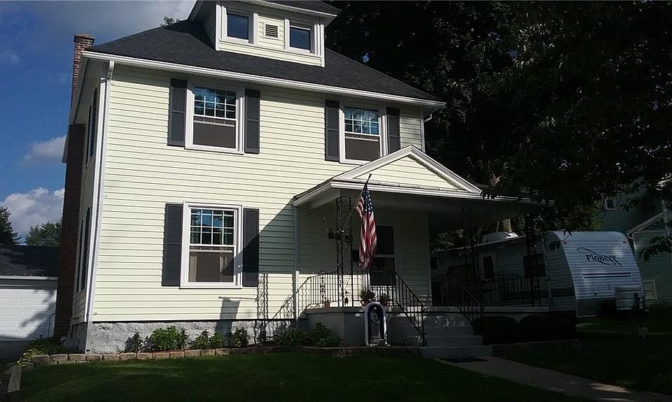 1st image of 15 Hoag Ave