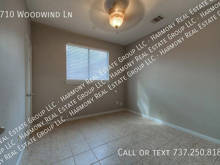 1710 Woodwind Ln — Photo 13