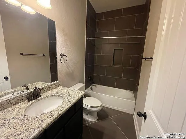 26946 Millstone Cv — Photo 24