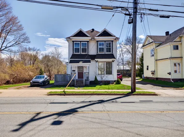 294 Queen St, Truro, NS B2N 2C3