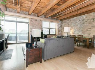 1737 W Diversey Pkwy #303, Chicago, IL 60614