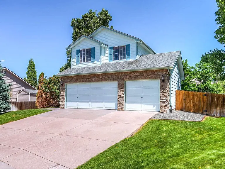 21375 E Prentice Ln — Photo 1