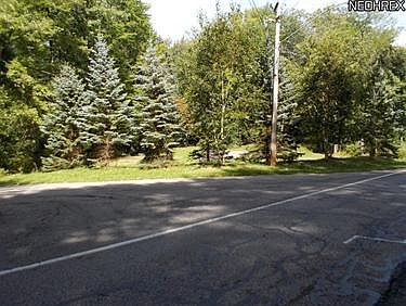 2nd image of 119 Meadow Ln