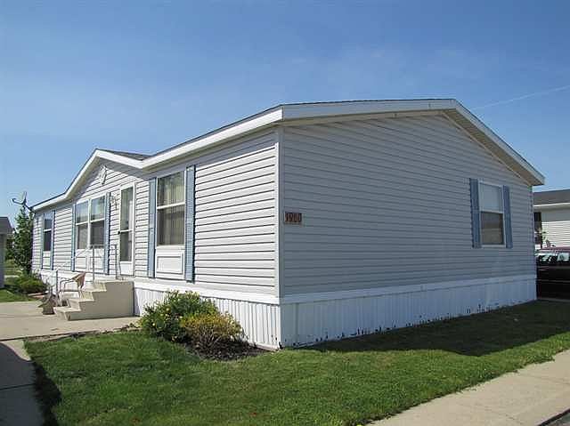 1st image of 1960 Woodridge Cres