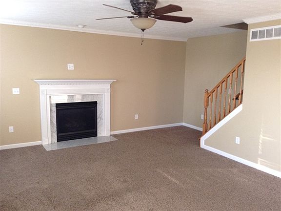 3rd image of 5673 Sunrise View Cir