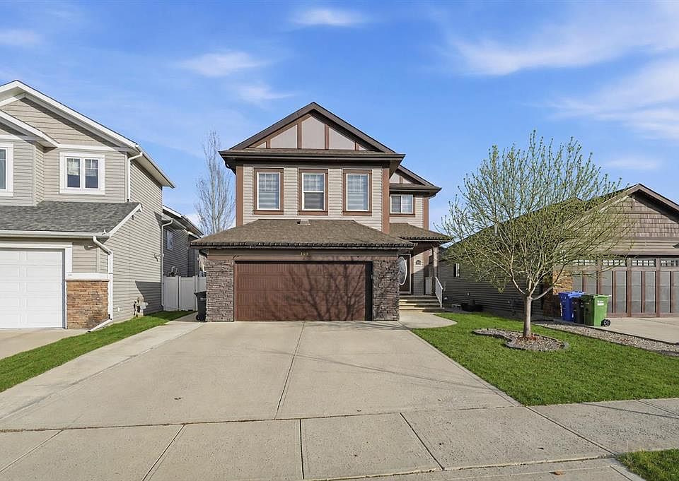 1st image of 205 SW Van Slyke Way