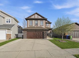 205 SW Van Slyke Way, Red Deer, AB T4R0N7