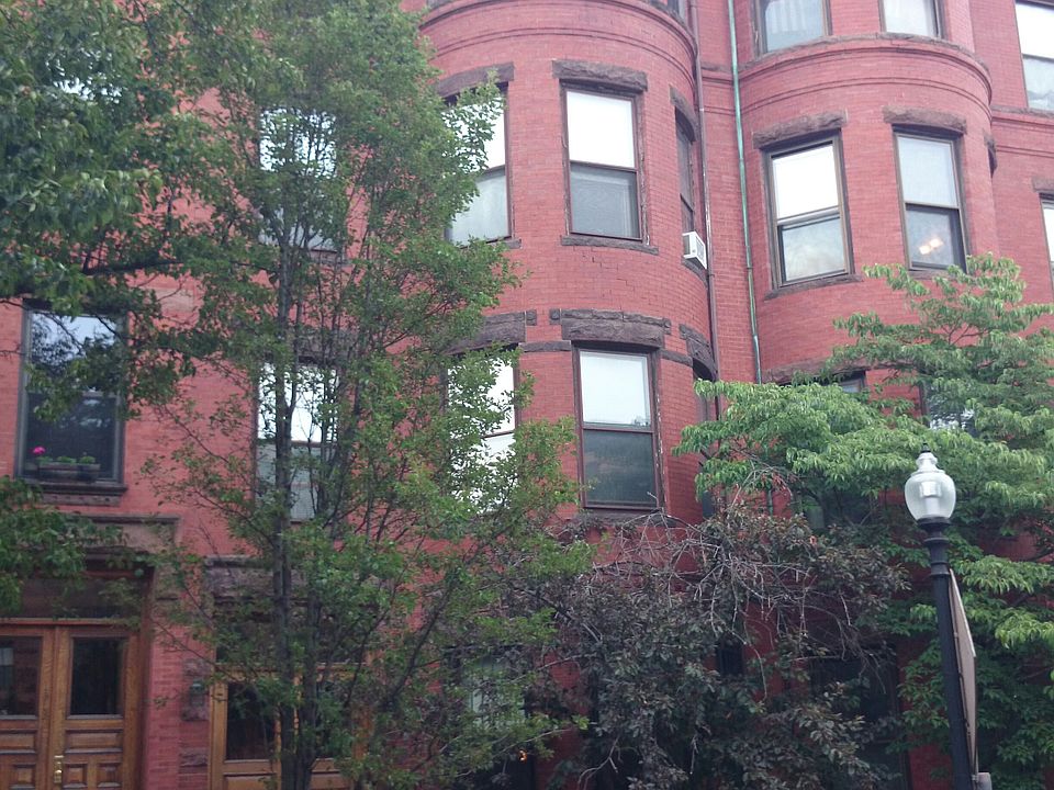 2nd image of 191 Saint Botolph St APT 3