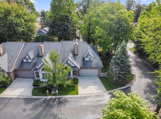 832 N Beech Daly Rd, Dearborn Heights, MI 48127