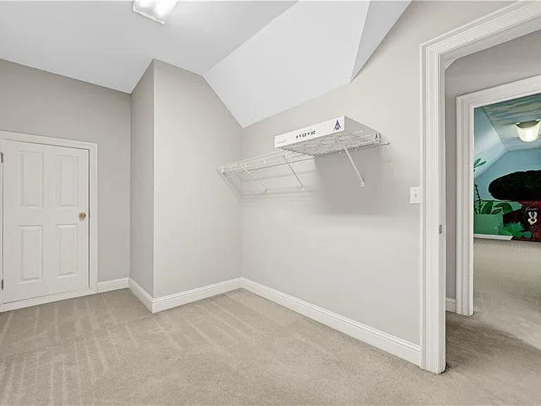 1566 Greyson Rdg — Photo 30