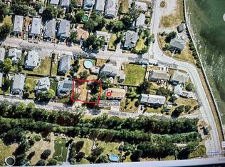 22 Draper Ave, Hull, MA 02045