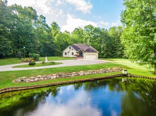 66781 W Eight Mile Rd, South Lyon, MI 48178