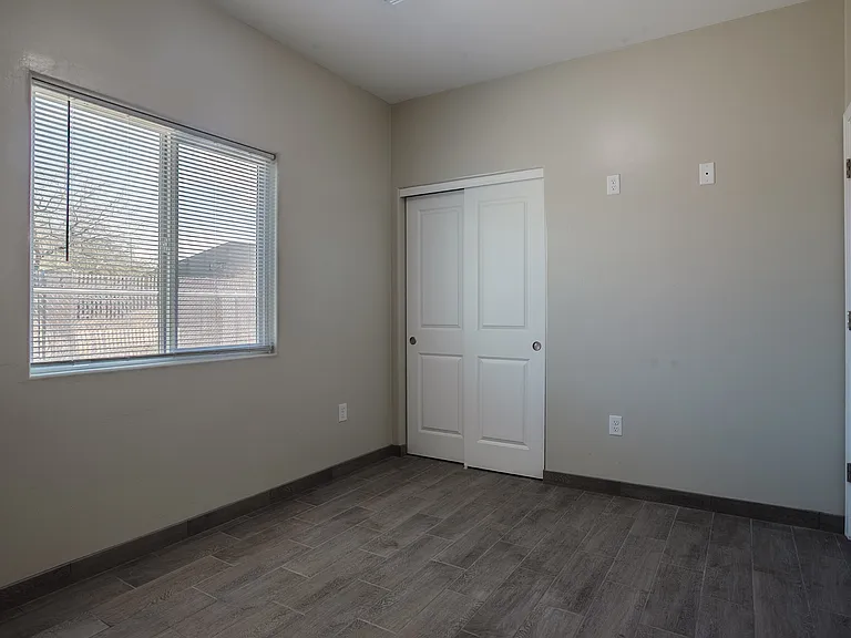 1358 N Apache Dr #1 — Photo 42