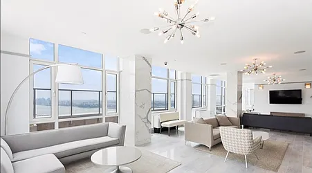 Rented by Batra Group Inc