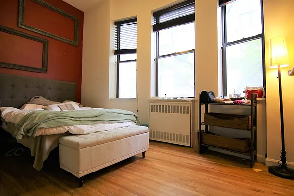 Rented by JK Dansar Corp | media 6