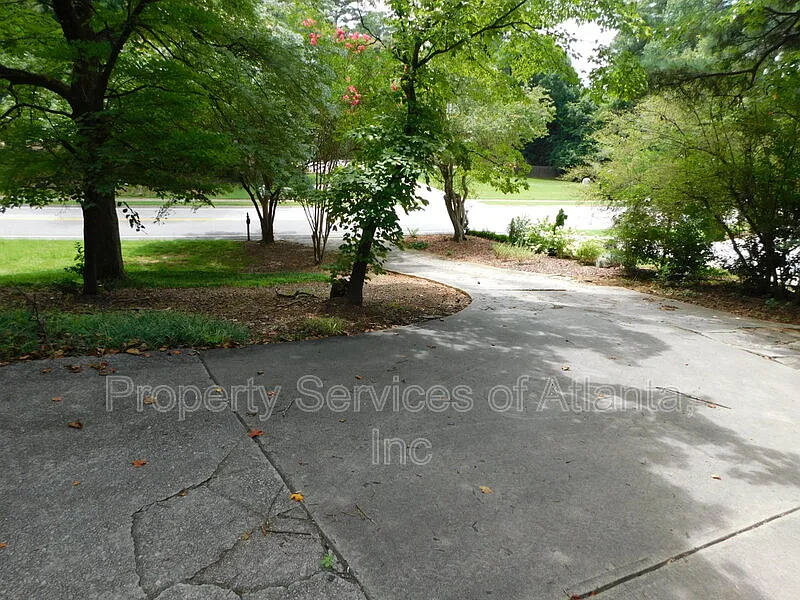 Indian Hills Country Club — Photo 2