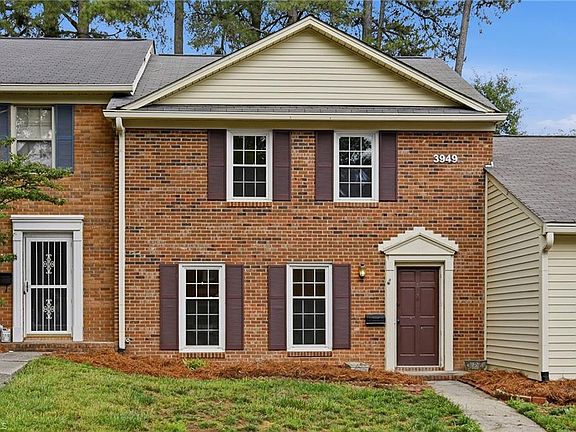 2nd image of 3949 E Valley Ct #E