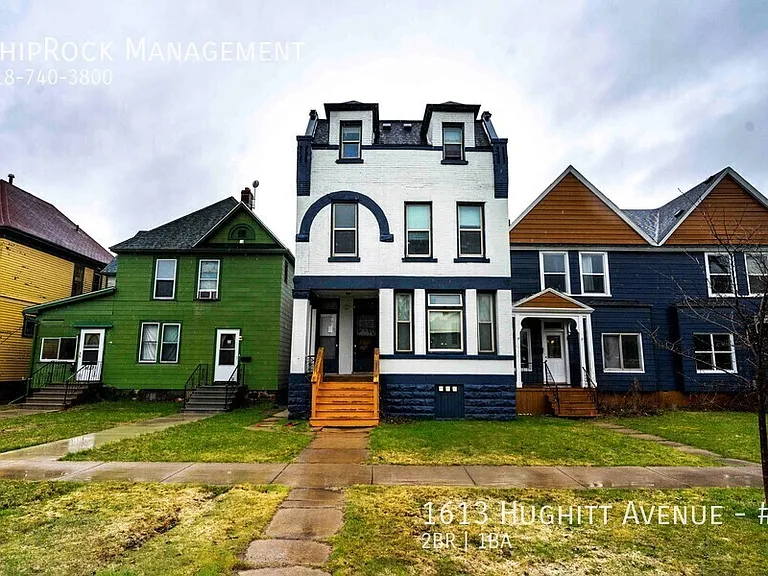 1613 Hughitt Ave #4 — Photo 1