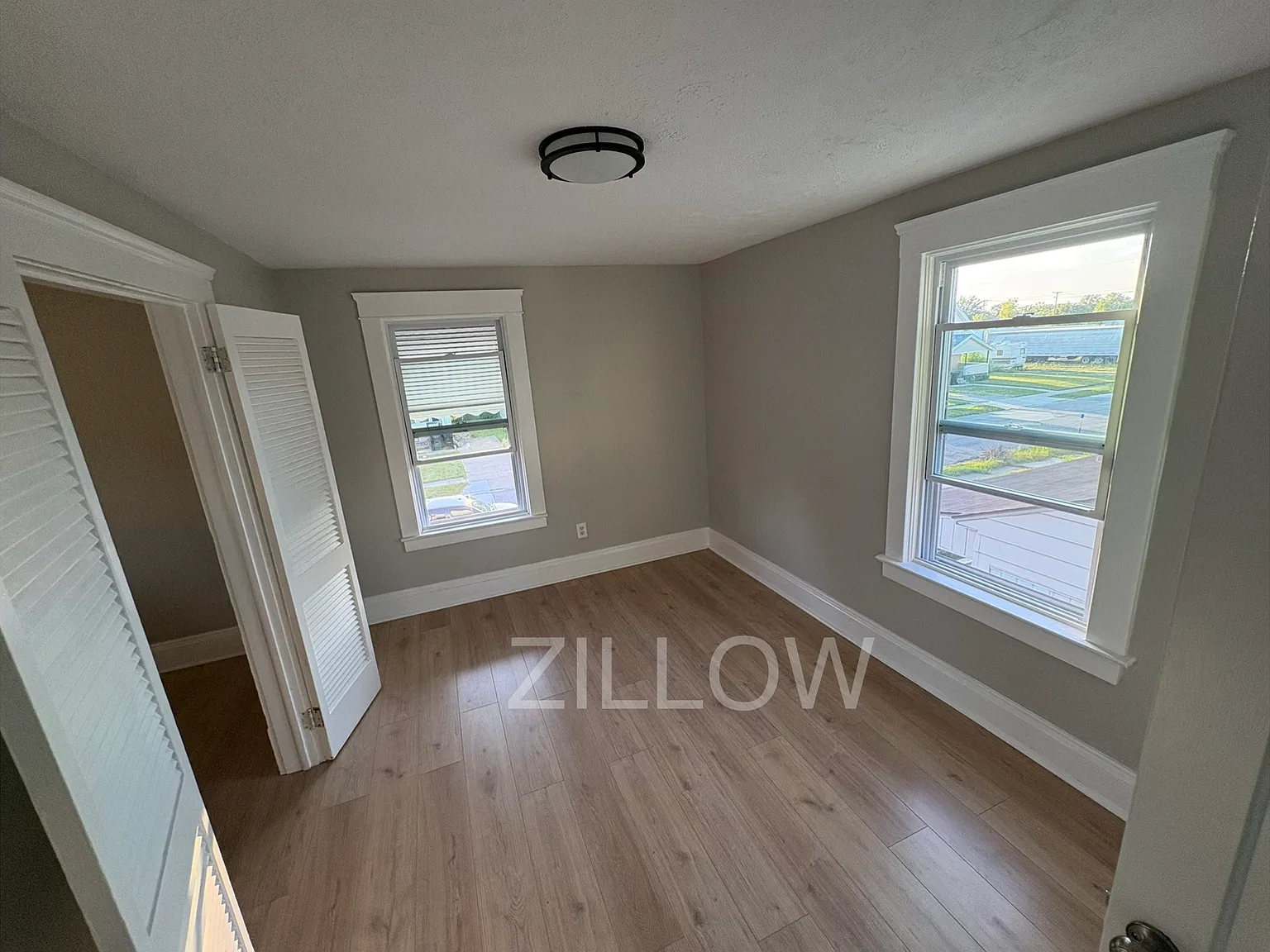 2 bed, 1103 sqft, $950 — Photo 4