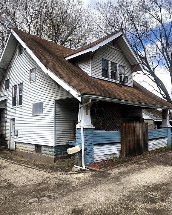 2nd image of 542-550-556 Freeman St
