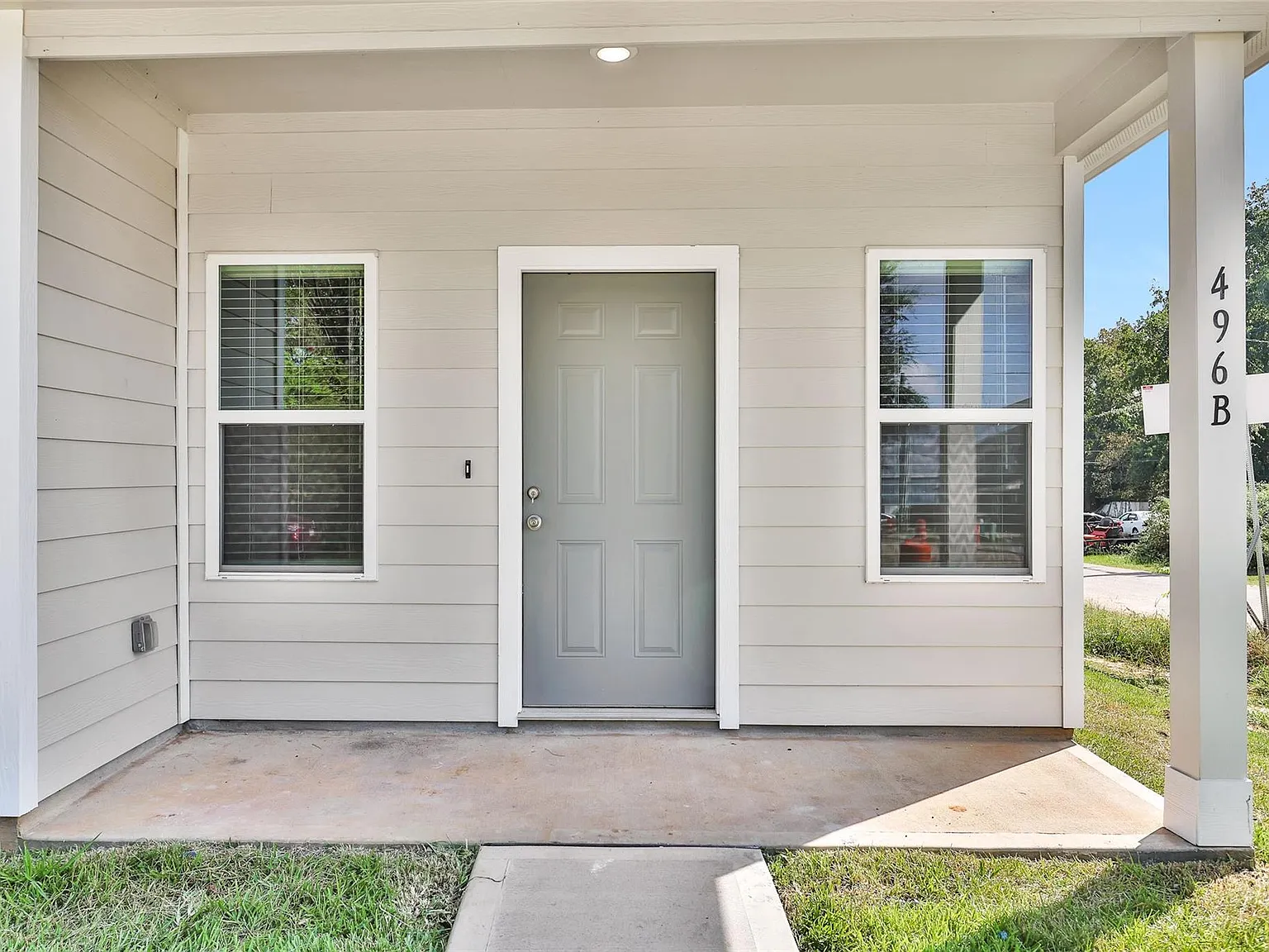 3 bed, 2.0 bath, 1153 sqft, $1,500 — Photo 2