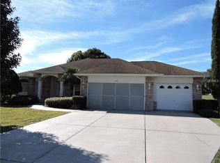 11443 Grandview Dr, Dade City, FL 33525