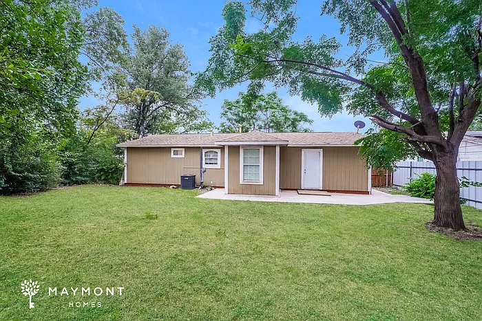 1105 De Ridder St — Photo 14
