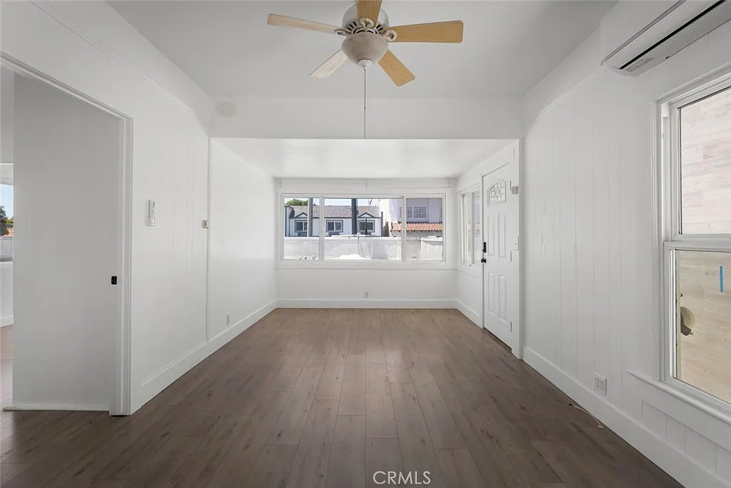 2 bed, 1.5 bath, 1588 sqft, $4,695 — Photo 2