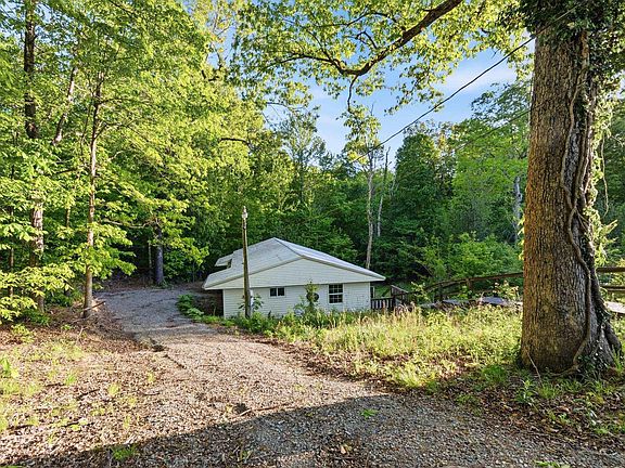 5th image of 287 Dustin Rd