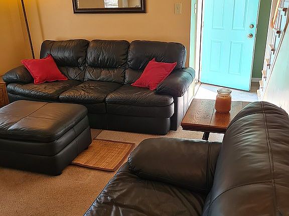 2nd image of 304 Mary Rose Ln