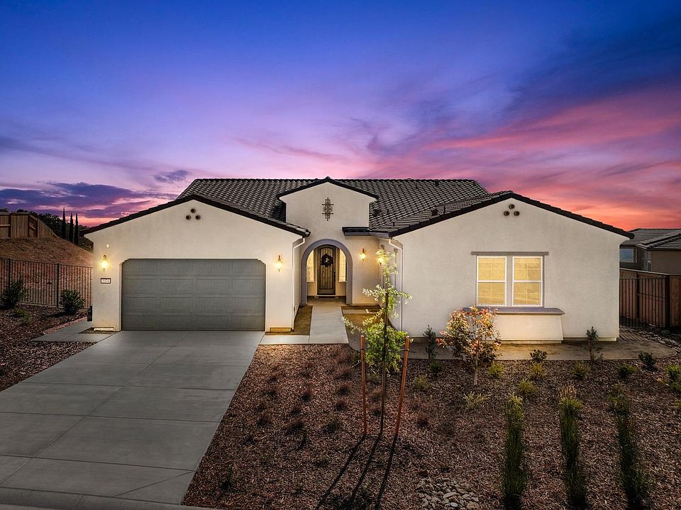 1st image of 3374 Julie Ann Way